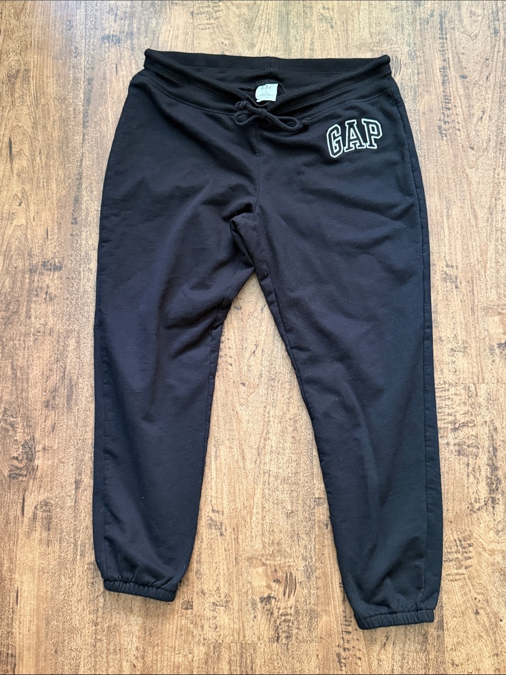 Women’s joggers size medium nwot